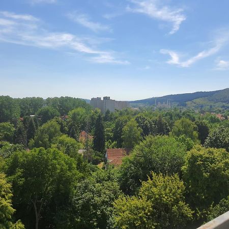Hegyalja Apartman Miskolc Dış mekan fotoğraf