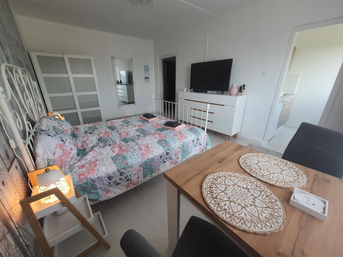 Hegyalja Apartman Miskolc Dış mekan fotoğraf